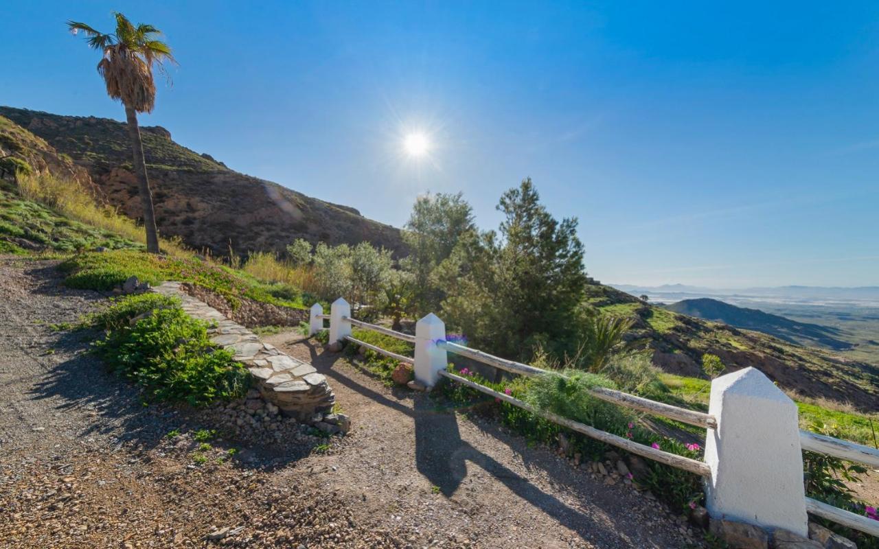 Cortijo El Albaricoque De La Sierra - Finca De 75 Hectareas ! Níjar Exteriör bild